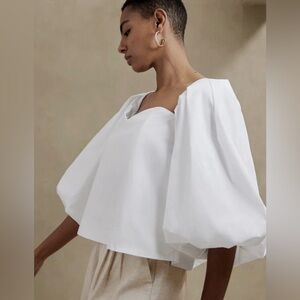 NWT! Banana Republic White Off-Shoulder Blouse
